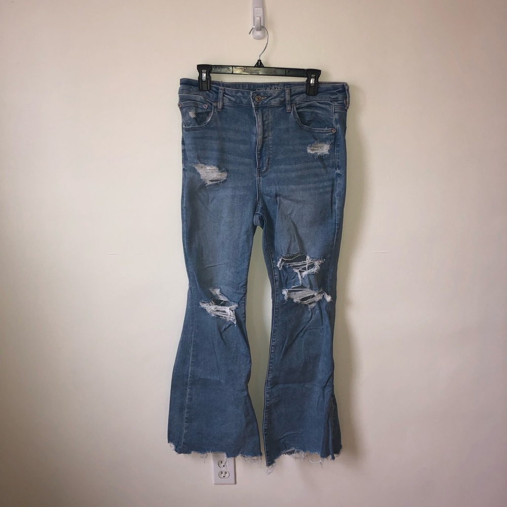 American Eagle Women’s Next Level Stretch Ripped Flare Jeans Size 14